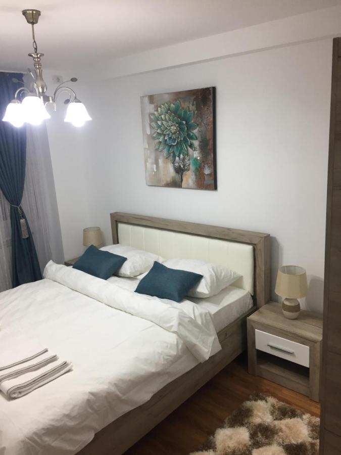 Appartamento Roby Bucarest
